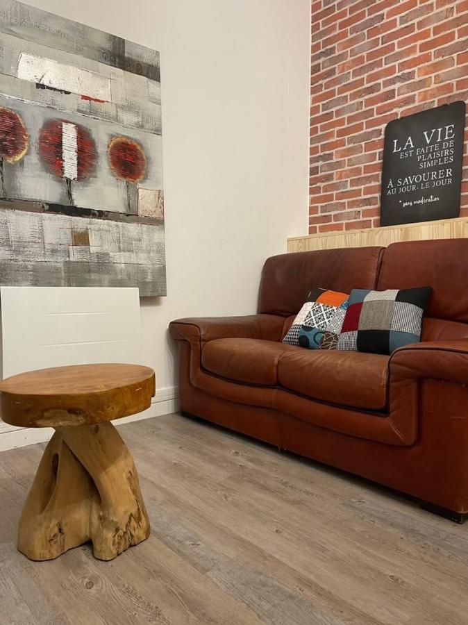 Logement Entier: Appartement Avec Terrasse Quartier De La Gare Amboise Bagian luar foto