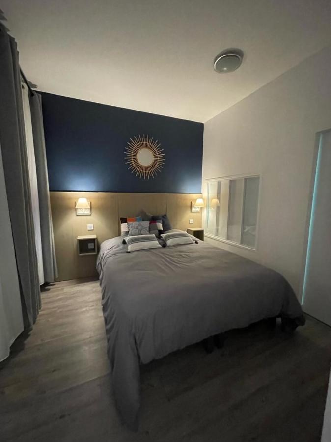 Logement Entier: Appartement Avec Terrasse Quartier De La Gare Amboise Bagian luar foto