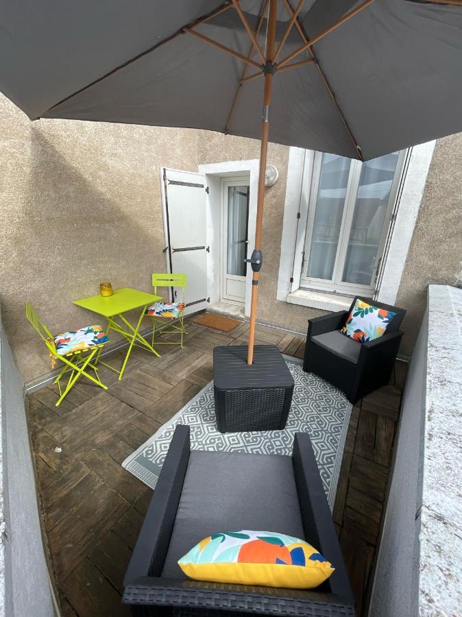 Logement Entier: Appartement Avec Terrasse Quartier De La Gare Amboise Bagian luar foto